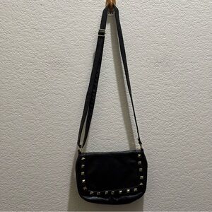 Women’s studded black crossbody bag adjustable strap